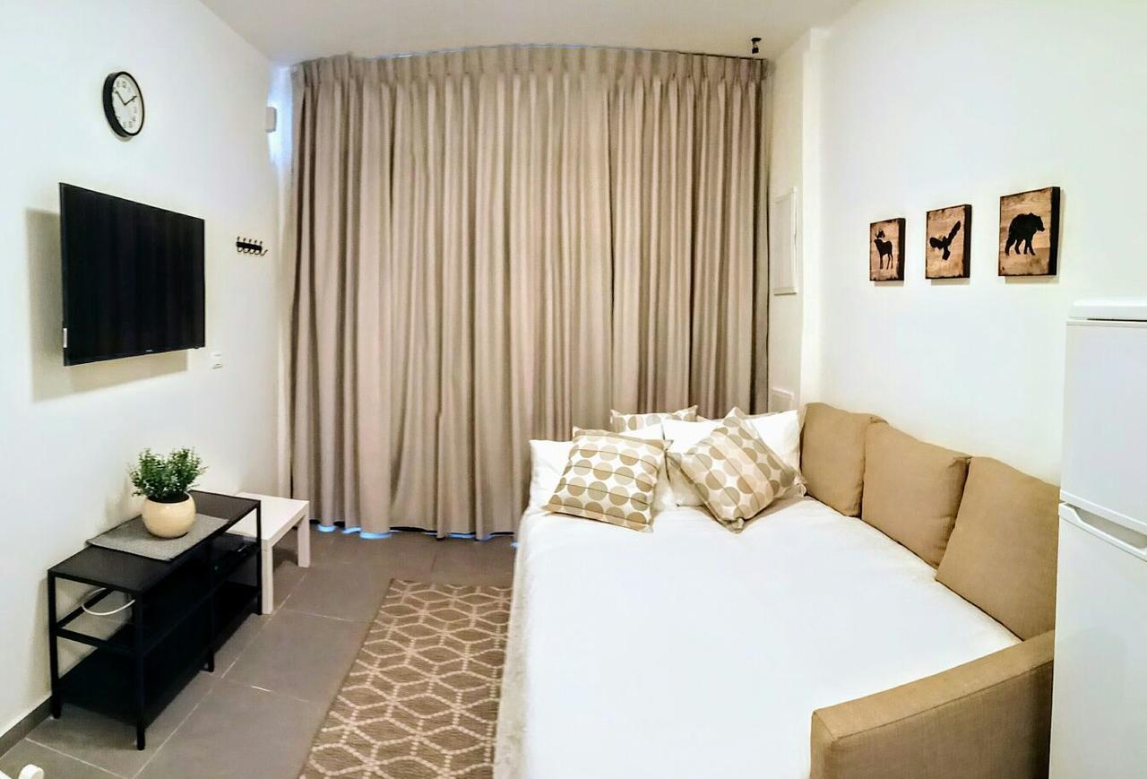 תל אביב Beautiful Studio On Jerusalem Boulevard מראה חיצוני תמונה
