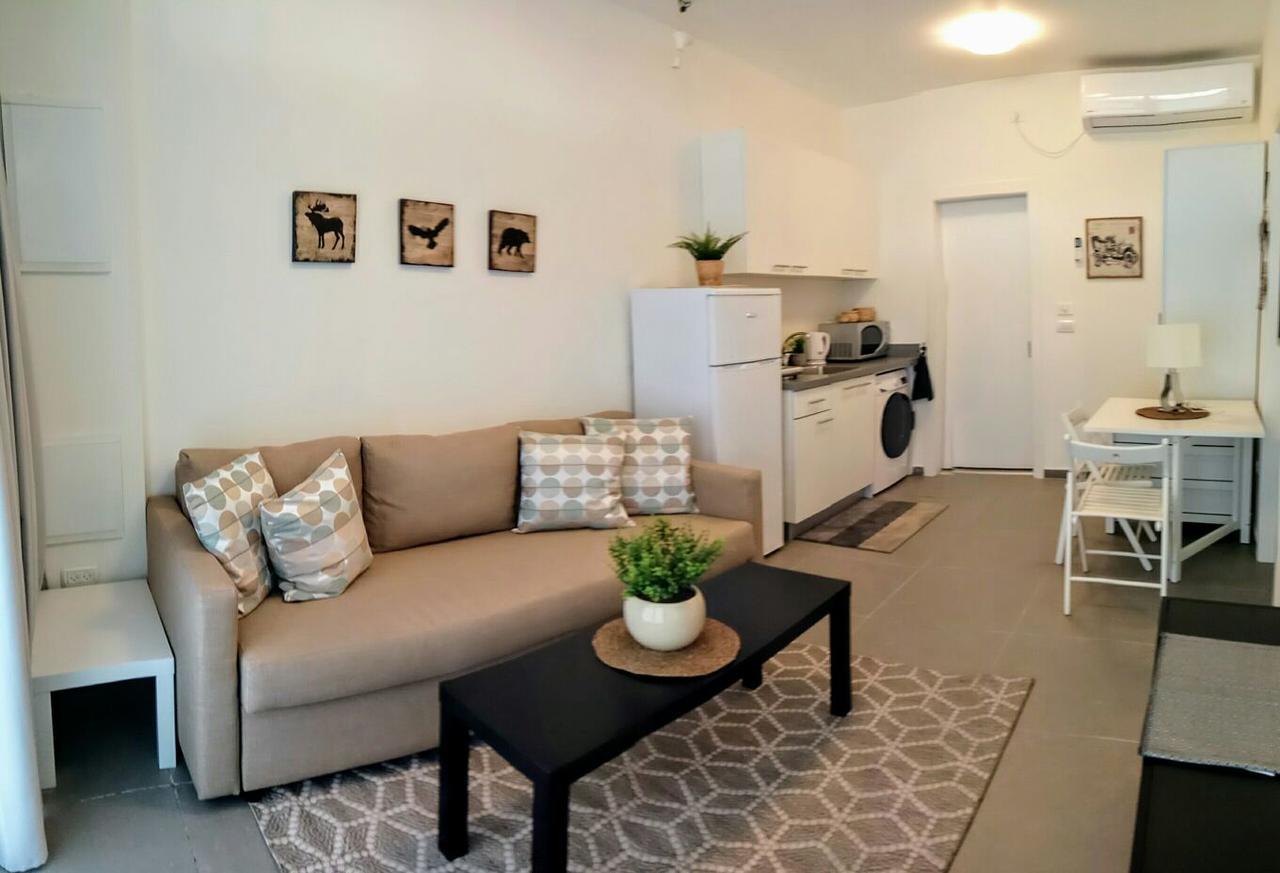 תל אביב Beautiful Studio On Jerusalem Boulevard מראה חיצוני תמונה