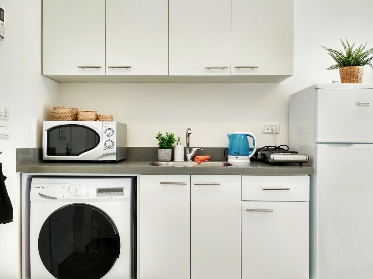 תל אביב Beautiful Studio On Jerusalem Boulevard מראה חיצוני תמונה